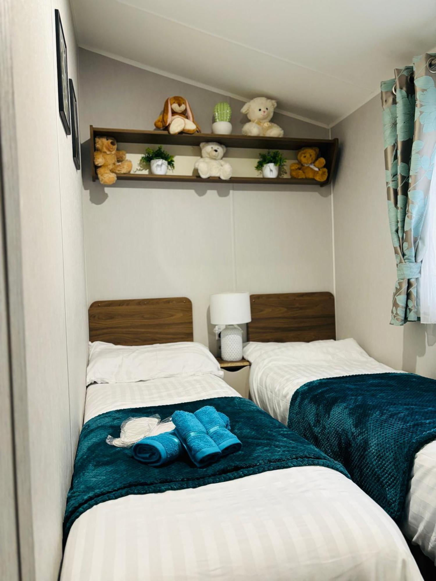 Wild Duck Haven * Belton with Browston